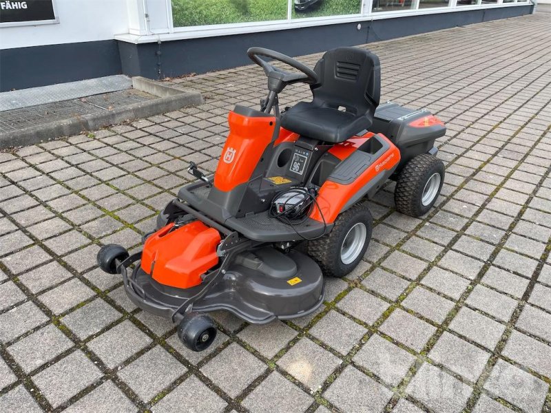 Rasenmäher от тип Husqvarna R200iX, Gebrauchtmaschine в Düsseldorf (Снимка 1)