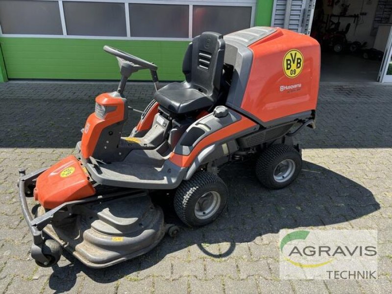 Rasenmäher del tipo Husqvarna RIDER 320 AWD, Gebrauchtmaschine en Werl-Oberbergstraße (Imagen 1)