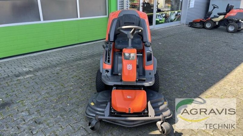 Rasenmäher des Typs Husqvarna RIDER 320 AWD, Gebrauchtmaschine in Werl-Oberbergstraße (Bild 2)