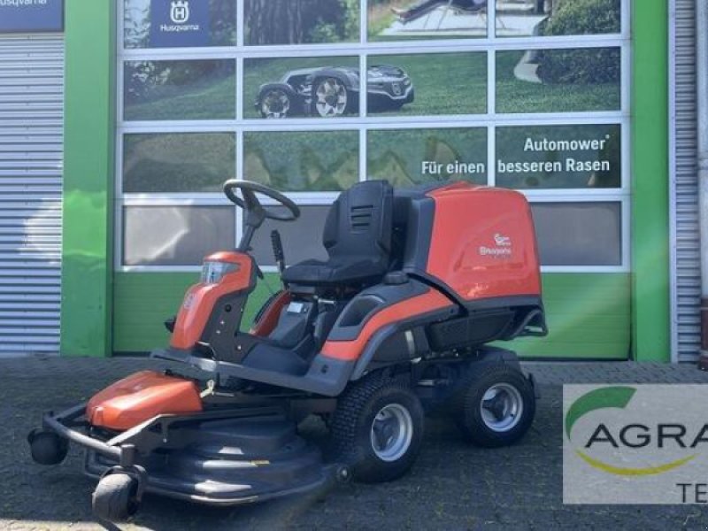 Rasenmäher za tip Husqvarna RIDER 320 AWD, Gebrauchtmaschine u Werl-Oberbergstraße (Slika 1)