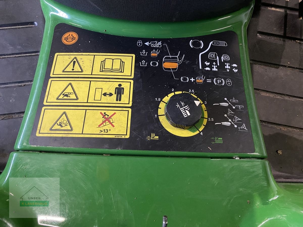 Rasenmäher del tipo John Deere X 748, Gebrauchtmaschine en Wartberg (Imagen 8)