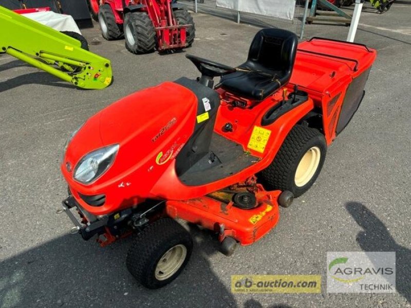 Rasenmäher typu Kubota GR 2120EU-2 HECKAUSWURF, Gebrauchtmaschine v Meppen (Obrázek 1)