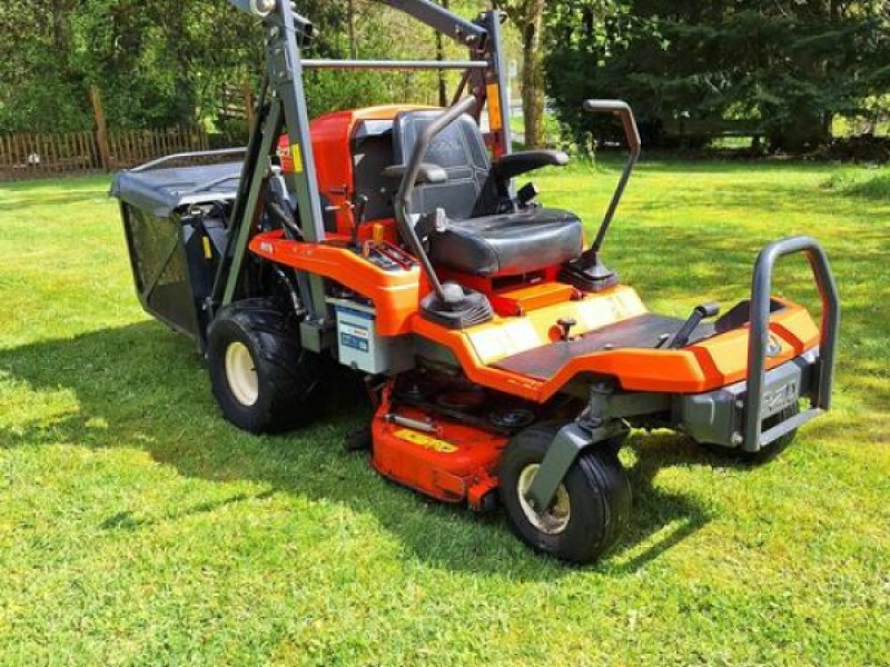 Rasenmäher van het type Kubota GZD15H, Gebrauchtmaschine in Erndtebrück-Womelsdorf (Foto 1)