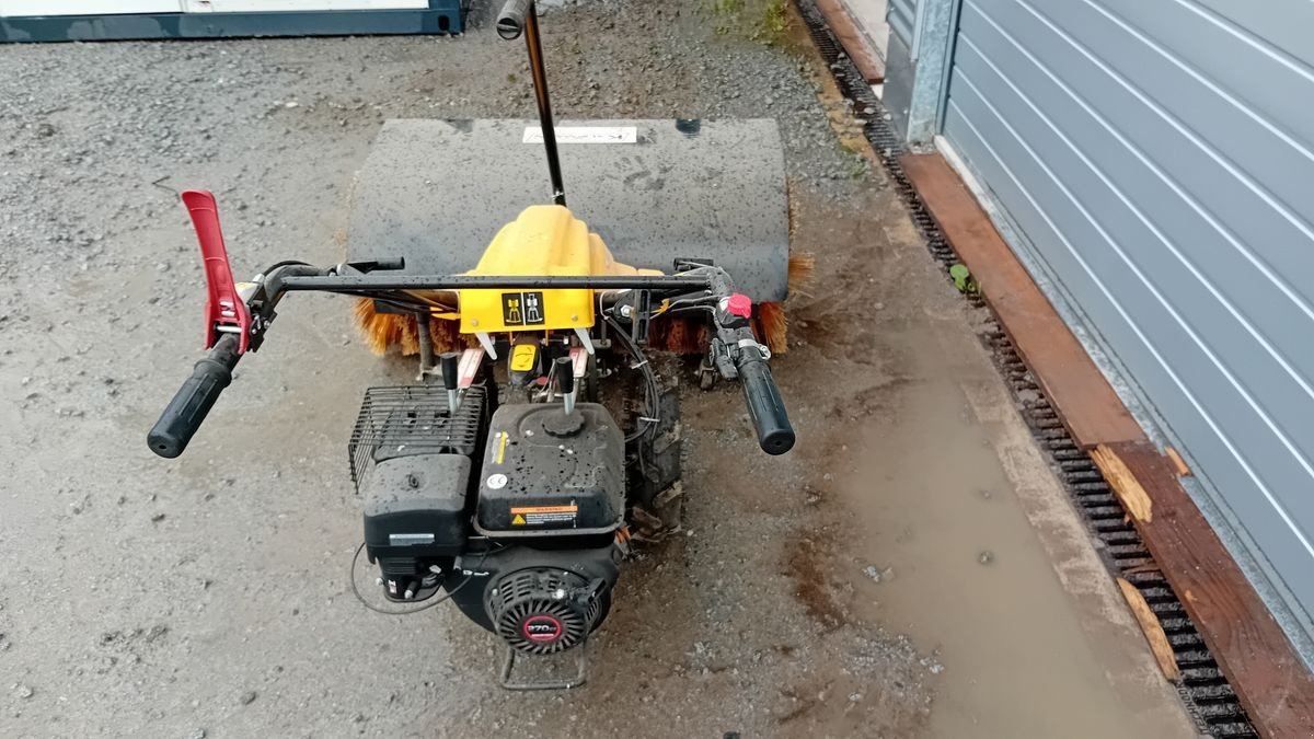 Rasenmäher типа Sonstige Jansen Kehrmaschine, Vorführmaschine в NATTERNBACH (Фотография 4)