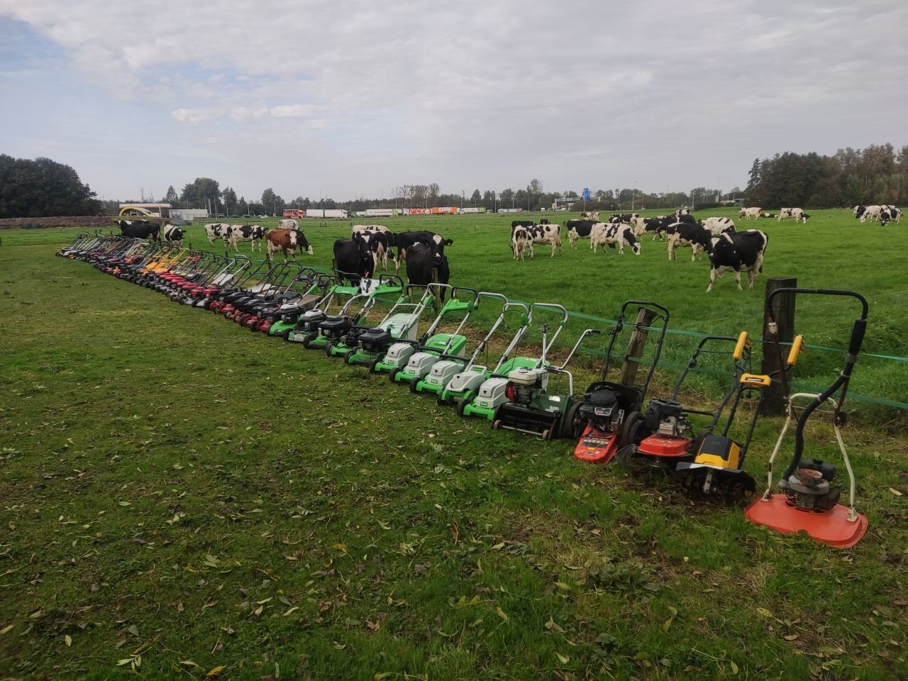 Rasenmäher tip Sonstige Viking / Toro / Stiga diverse, Gebrauchtmaschine in Klarenbeek (Poză 1)