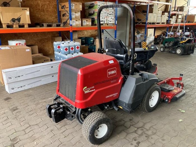 Rasenmäher Türe ait Toro GROUNDSMASTER 3200 24 HP AWD, Neumaschine içinde Espelkamp (resim 4)