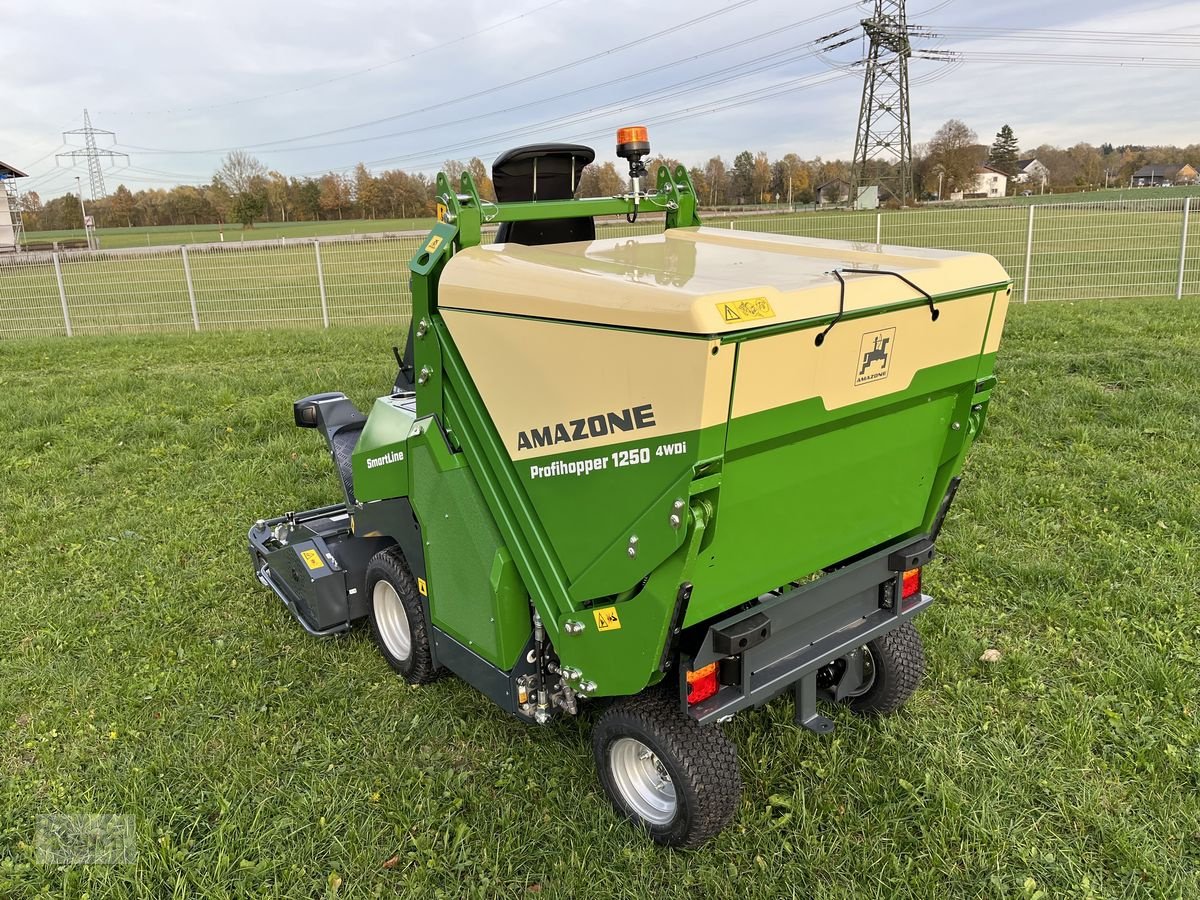 Rasentraktor tip Amazone Profihopper 1250 Smartline 3 Zylinder Diesel, Neumaschine in Burgkirchen (Poză 26)