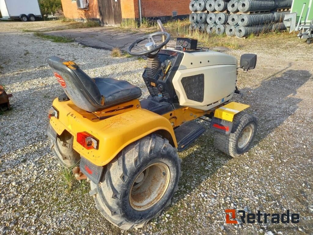 Rasentraktor tip Cub Cadet 145-653-100, Gebrauchtmaschine in Rødovre (Poză 5)