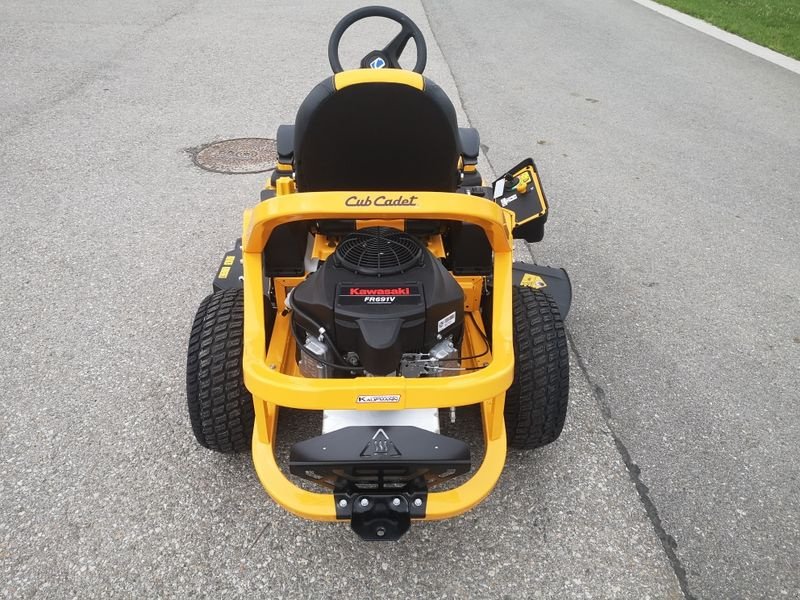 Rasentraktor του τύπου Cub Cadet Cub Cadet XZ6 S 127 Rasentraktor, Neumaschine σε NATTERNBACH (Φωτογραφία 4)