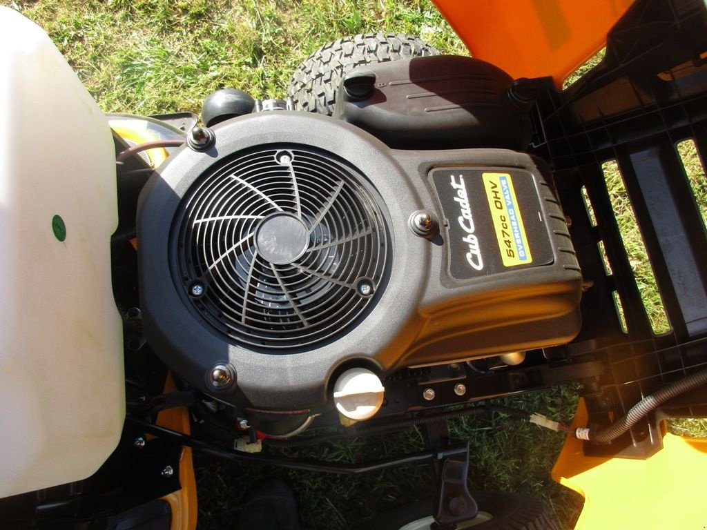 Rasentraktor del tipo Cub Cadet Cup Cadet XT1 OR106, Neumaschine en NATTERNBACH (Imagen 12)