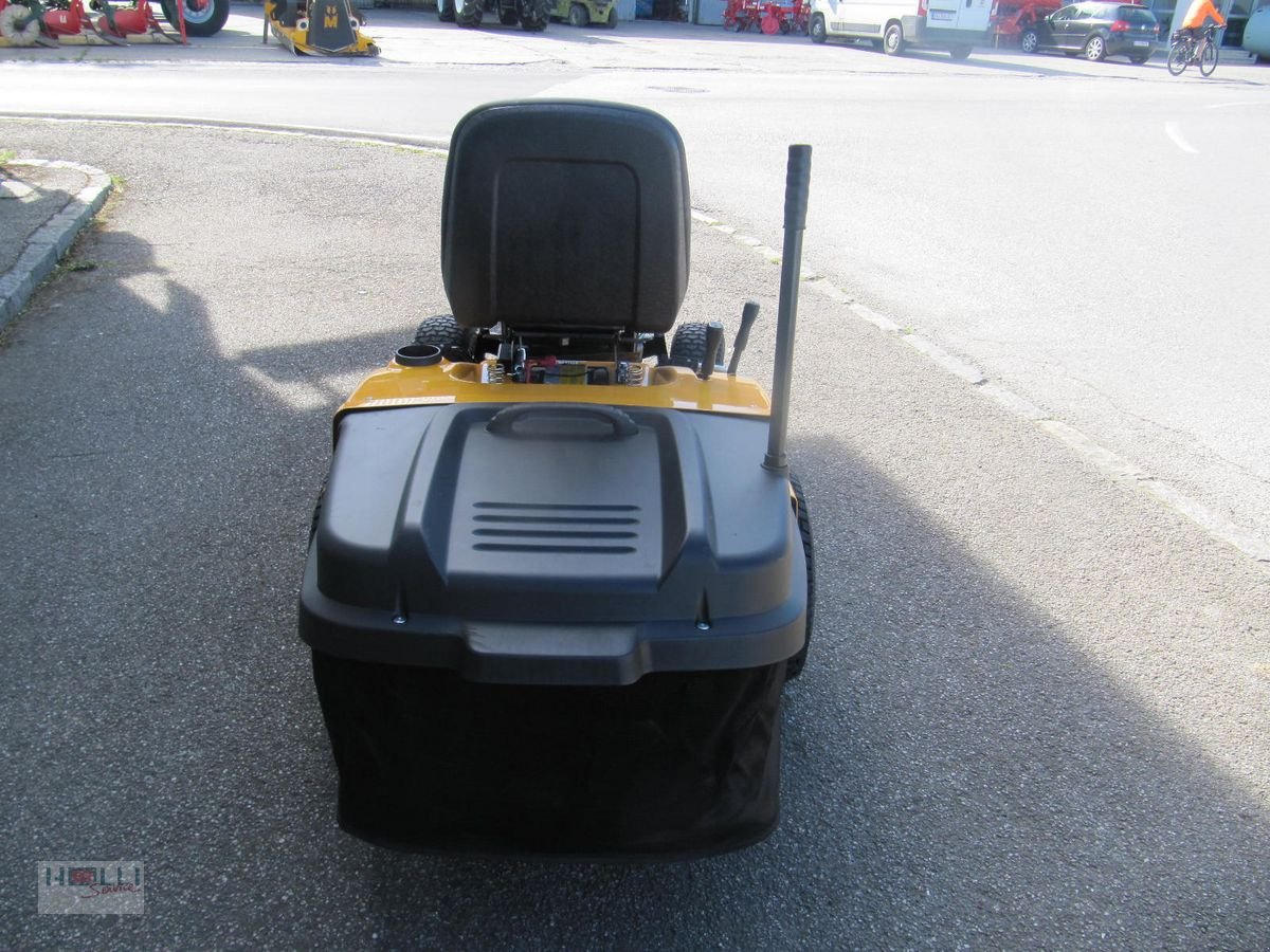 Rasentraktor типа Cub Cadet LT3 PR105, Neumaschine в Niederneukirchen (Фотография 6)