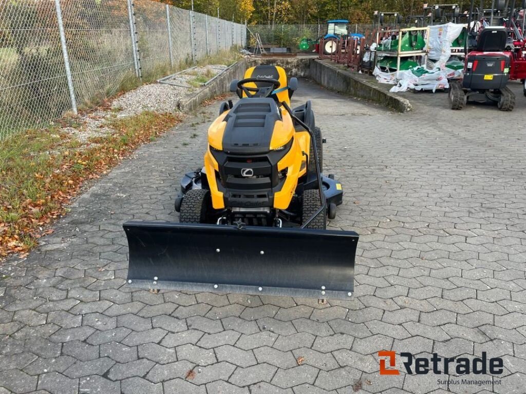 Rasentraktor типа Cub Cadet XT 3, Gebrauchtmaschine в Rødovre (Фотография 3)