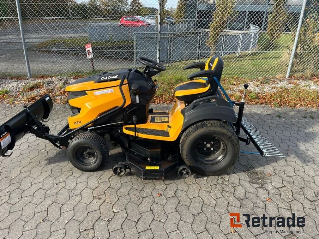 Rasentraktor типа Cub Cadet XT 3, Gebrauchtmaschine в Rødovre (Фотография 2)