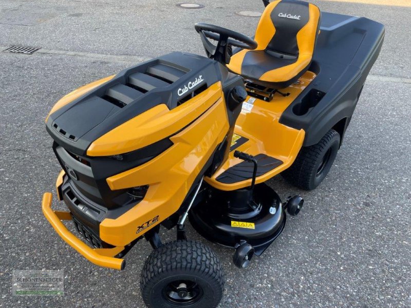 Rasentraktor от тип Cub Cadet XT1 OR 106 oder XT1 OR 95, Neumaschine в Steisslingen (Снимка 1)