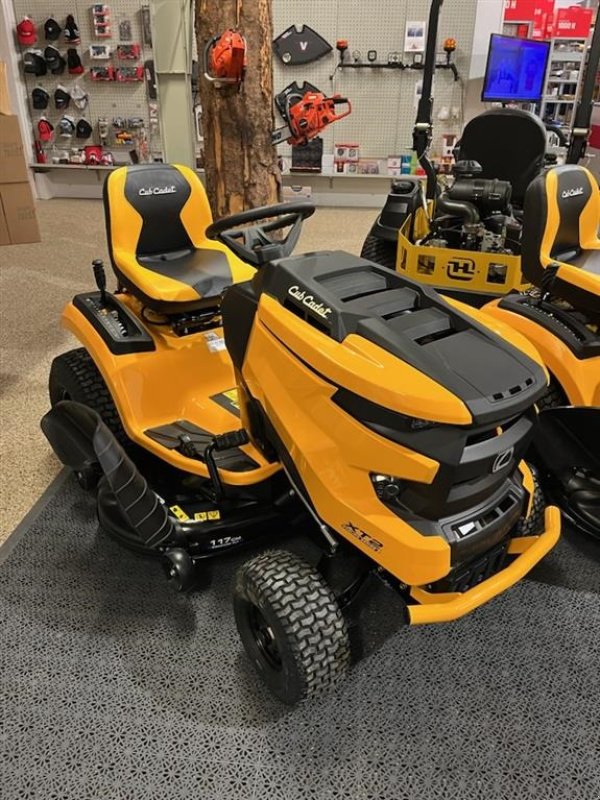 Rasentraktor a típus Cub Cadet XT2 PS117, Gebrauchtmaschine ekkor: Ringkøbing (Kép 1)