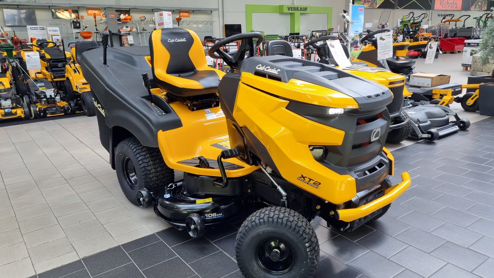 Rasentraktor a típus Cub Cadet XT2 QR 106 Kawasaki, Neumaschine ekkor: Olpe (Kép 8)