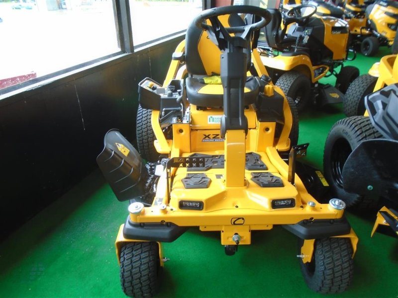 Rasentraktor of the type Cub Cadet XZ6 S127, Gebrauchtmaschine in Viborg (Picture 1)