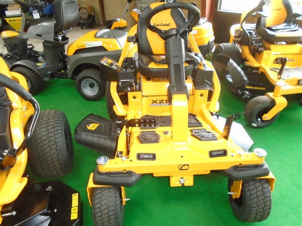 Rasentraktor tip Cub Cadet XZ6 S127, Gebrauchtmaschine in Viborg (Poză 6)