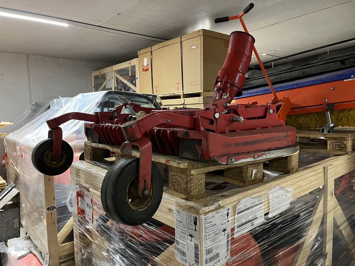 Rasentraktor tipa Ferrari Gianni Ferrari T1 WK mit, Gebrauchtmaschine u Burgkirchen (Slika 24)