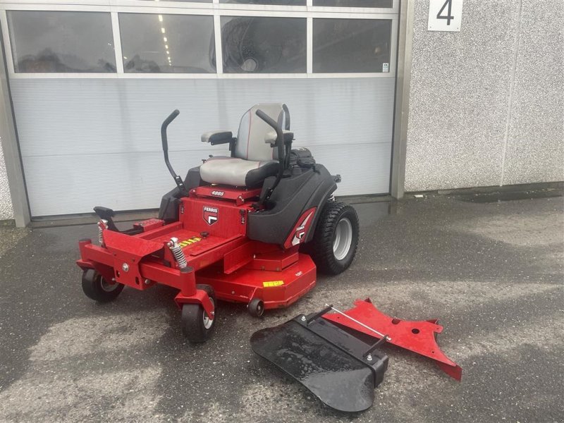 Rasentraktor van het type Ferris ZT 400 IS Zero Turn 48" 3i1 klippebord, Gebrauchtmaschine in Holstebro (Foto 1)