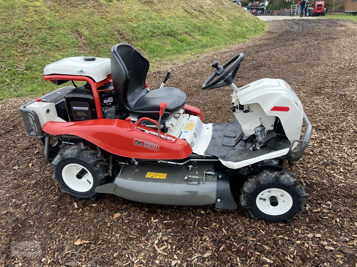 Rasentraktor del tipo Herkules Gestrüppmäher RM 982 F 4WD Allrad, Neumaschine In Burgkirchen (Immagine 16)