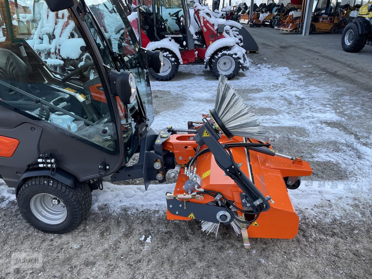 Rasentraktor του τύπου Husqvarna Bema Kehrmaschine für Diesel Rider 525D, 525DX, Neumaschine σε Burgkirchen (Φωτογραφία 4)