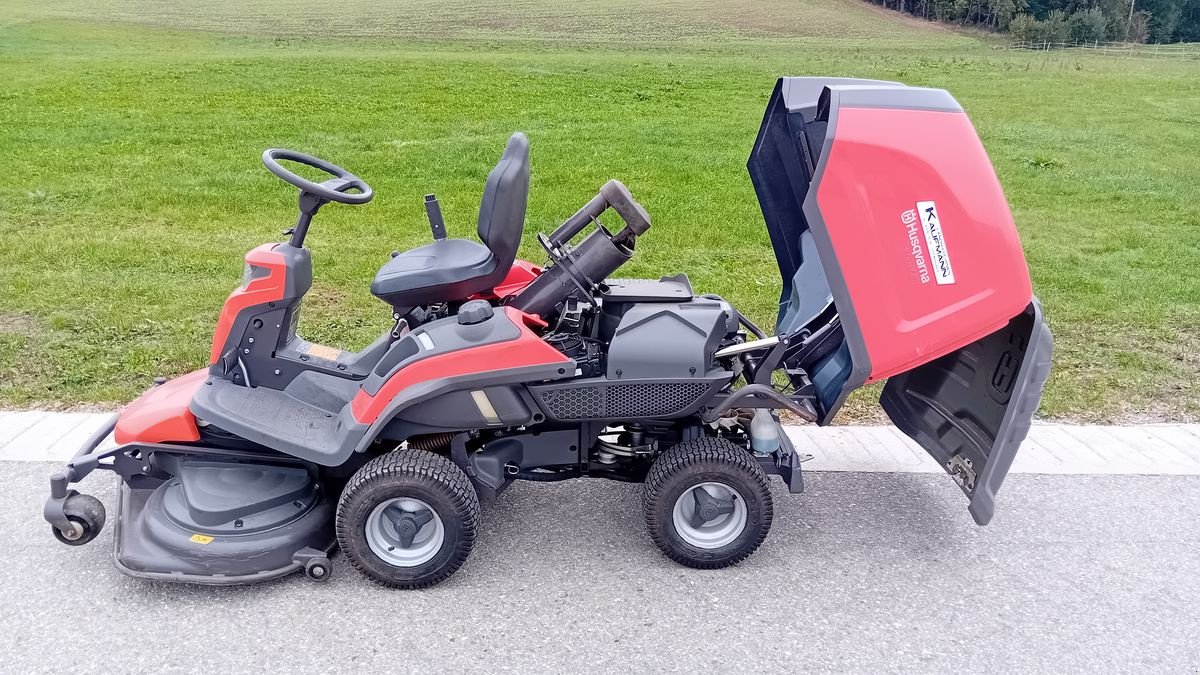 Rasentraktor a típus Husqvarna Husqvarna  RC 320 TS AWD Rasentraktor, Gebrauchtmaschine ekkor: NATTERNBACH (Kép 12)