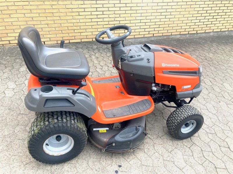 Rasentraktor του τύπου Husqvarna LT 154, Gebrauchtmaschine σε Tinglev (Φωτογραφία 1)