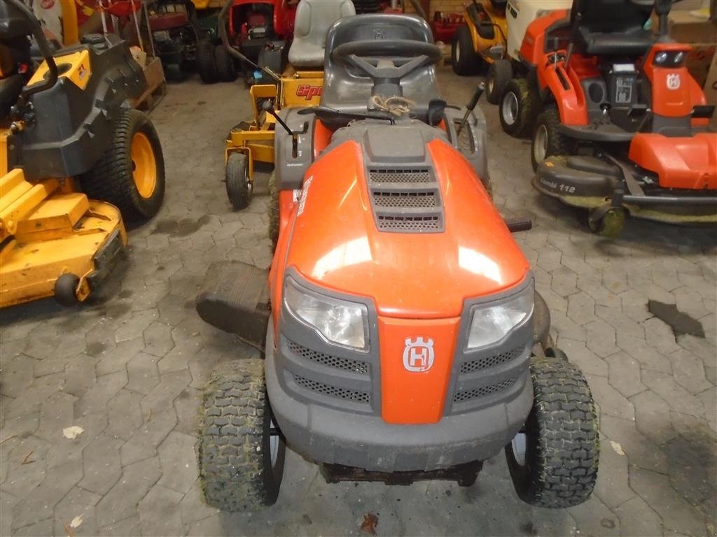 Rasentraktor tip Husqvarna LTH 152, Gebrauchtmaschine in Viborg (Poză 3)