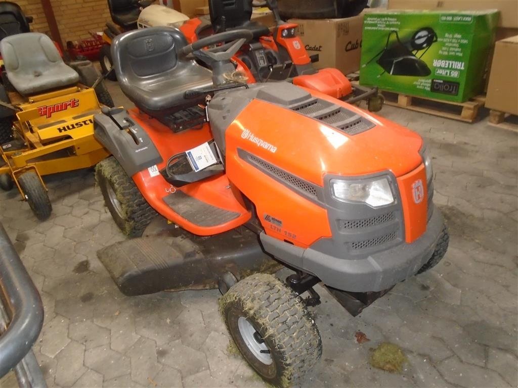 Rasentraktor du type Husqvarna LTH 152, Gebrauchtmaschine en Viborg (Photo 1)