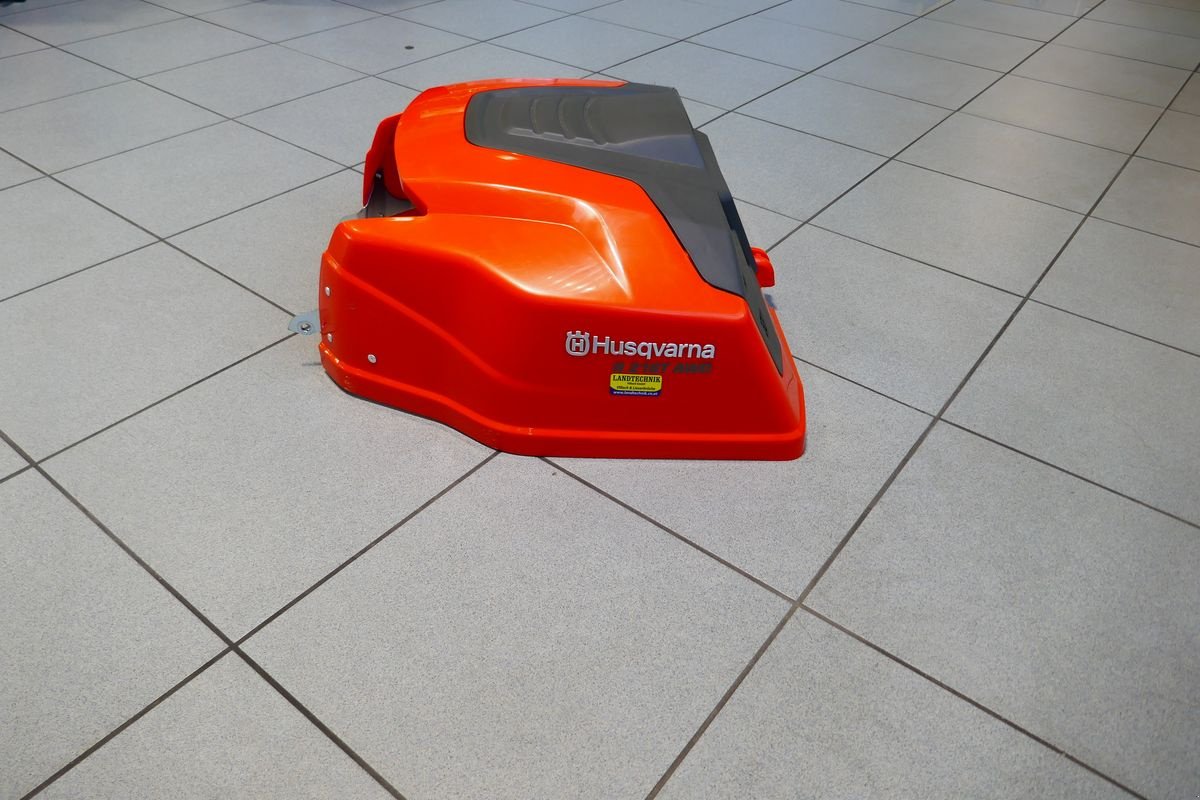 Rasentraktor del tipo Husqvarna Motorhaube, Gebrauchtmaschine en Villach (Imagen 4)