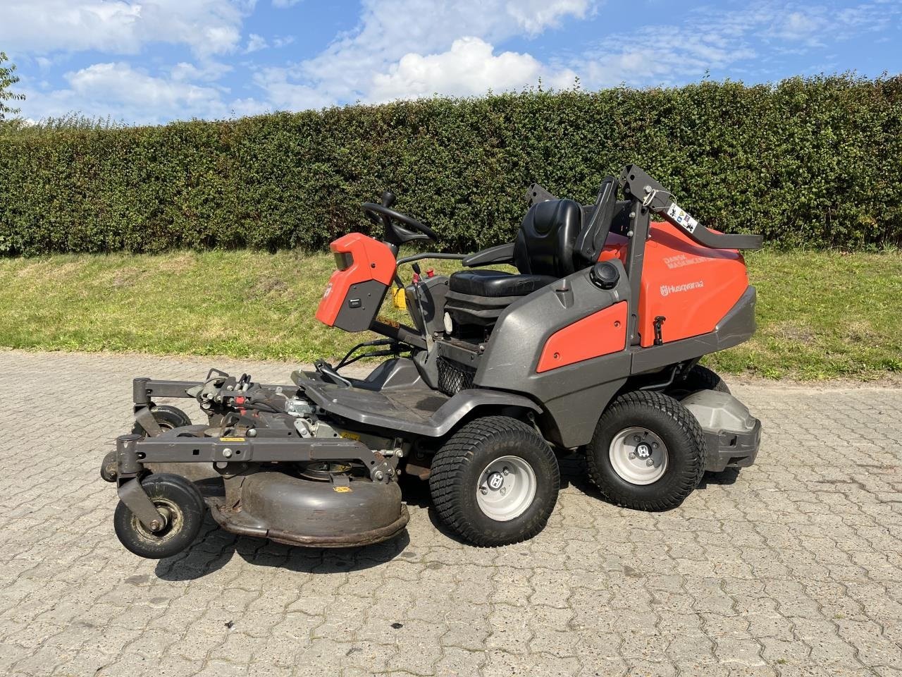 Rasentraktor типа Husqvarna P 520 D, Gebrauchtmaschine в Toftlund (Фотография 4)