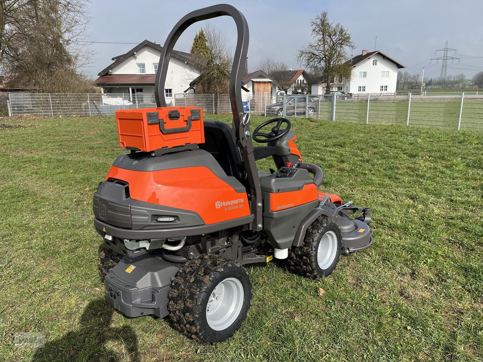 Rasentraktor del tipo Husqvarna P 524XR Efi mit Funksteuerung inkl. Mähdeck, Vorführmaschine en Burgkirchen (Imagen 9)