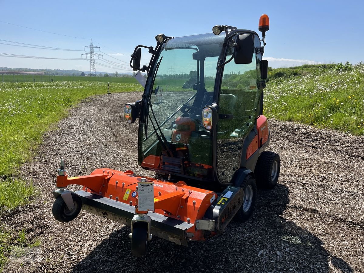 Rasentraktor del tipo Husqvarna P 525 D mit Kabine und Schleglmäher, Gebrauchtmaschine en Burgkirchen (Imagen 5)