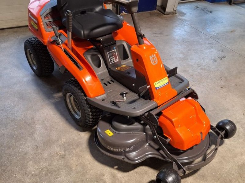 Rasentraktor za tip Husqvarna R 214 C, Gebrauchtmaschine u Villach (Slika 1)