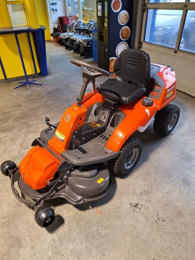 Rasentraktor typu Husqvarna R 214 C, Gebrauchtmaschine w Villach (Zdjęcie 6)