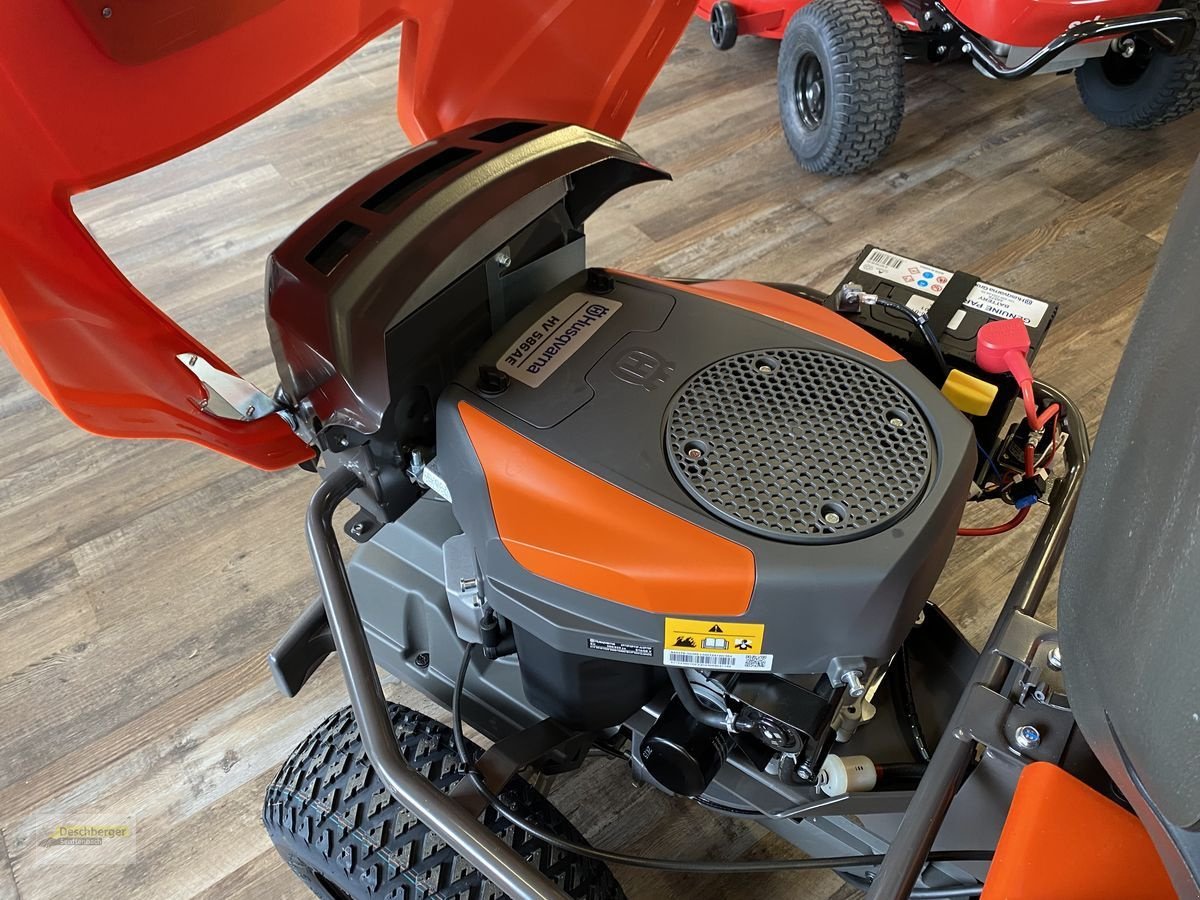 Rasentraktor del tipo Husqvarna R 214 TC Comfort Edition, Neumaschine en Senftenbach (Imagen 11)