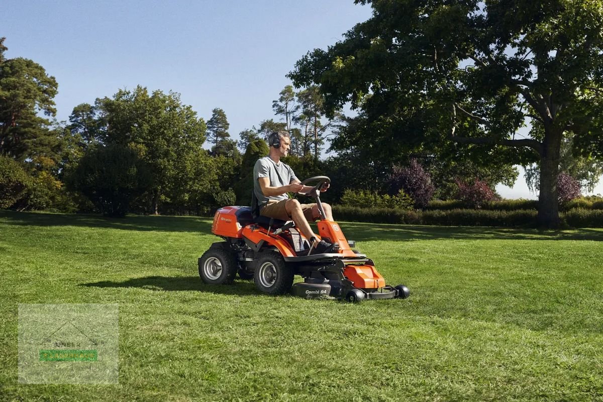 Rasentraktor typu Husqvarna R 214TC, Neumaschine w Engerwitzdorf (Zdjęcie 7)