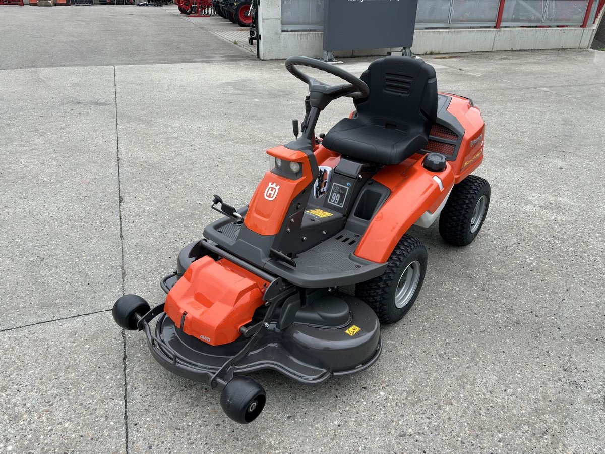 Rasentraktor του τύπου Husqvarna R 216 T  AWD, Neumaschine σε Starrein (Φωτογραφία 8)