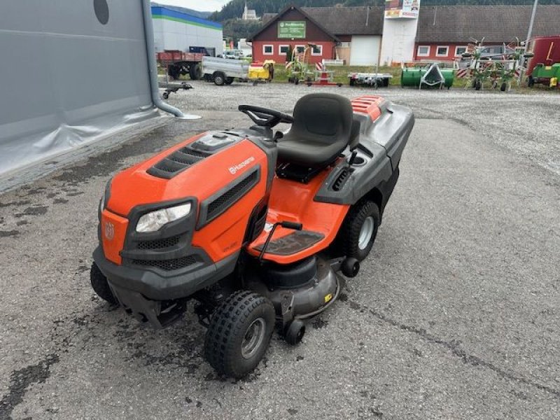 Rasentraktor du type Husqvarna Rasentraktor CTH 224T 11,8kW, gebraucht, Gebrauchtmaschine en Tamsweg (Photo 4)