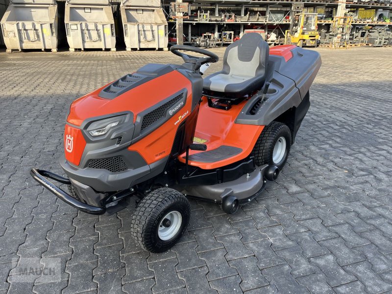 Rasentraktor van het type Husqvarna Rasentraktor TC 242TX, nur 110h, Gebrauchtmaschine in Burgkirchen (Foto 1)