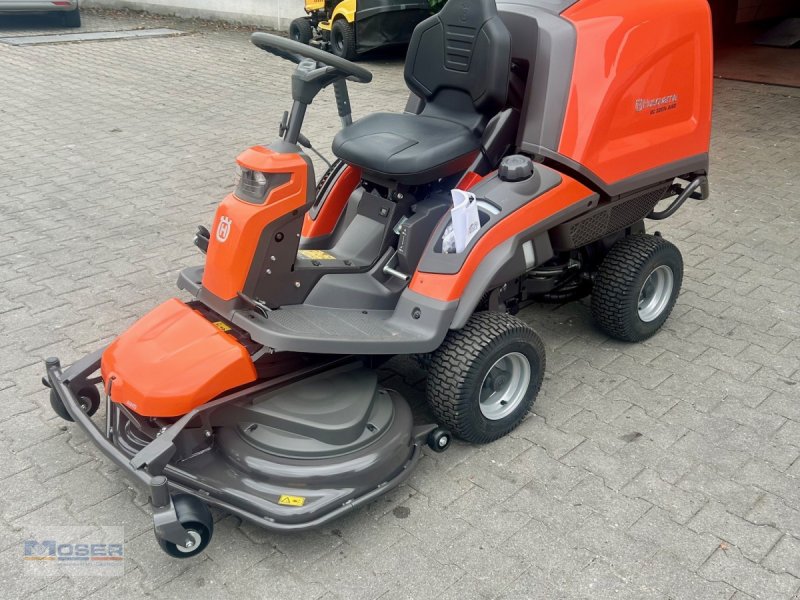 Rasentraktor des Typs Husqvarna RC 320 Ts AWD, Neumaschine in Massing (Bild 1)