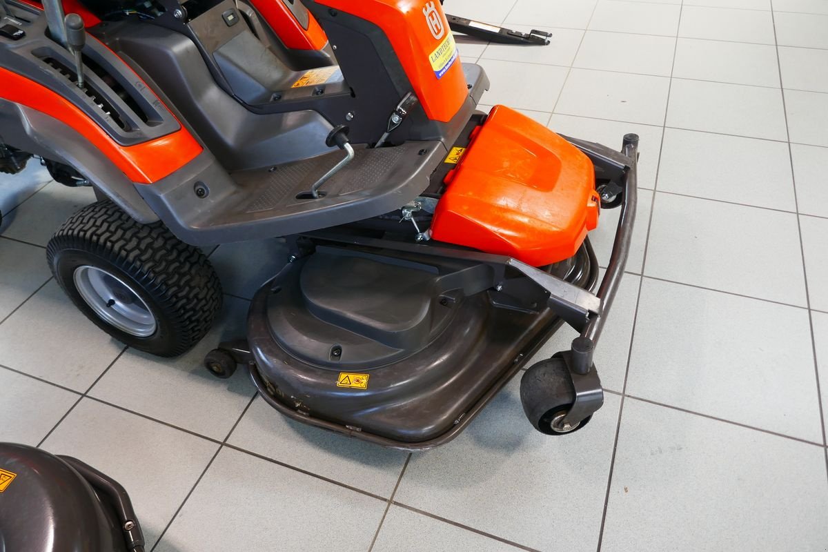 Rasentraktor za tip Husqvarna RC 320 TS AWD, Gebrauchtmaschine u Villach (Slika 3)