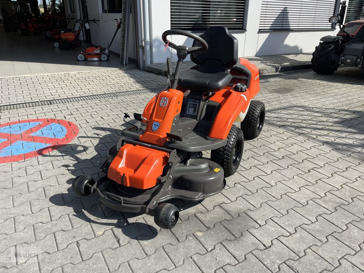 Rasentraktor του τύπου Husqvarna Rider 214TC Comfort Edition 10h, Gebrauchtmaschine σε Burgkirchen (Φωτογραφία 7)