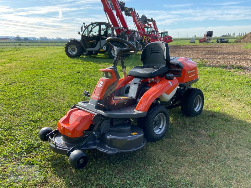 Rasentraktor του τύπου Husqvarna Rider 216 T AWD 103cm & Schneeschild, Neumaschine σε Burgkirchen