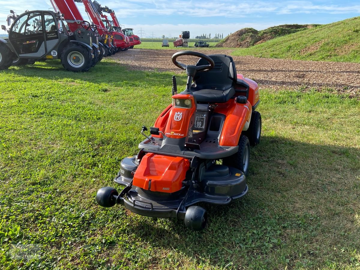 Rasentraktor του τύπου Husqvarna Rider 216 T AWD 103cm & Schneeschild, Neumaschine σε Burgkirchen (Φωτογραφία 14)