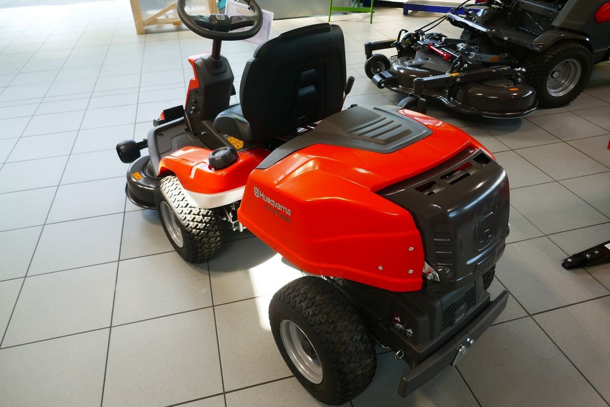 Rasentraktor typu Husqvarna Rider 216 T AWD, Gebrauchtmaschine w Villach (Zdjęcie 8)