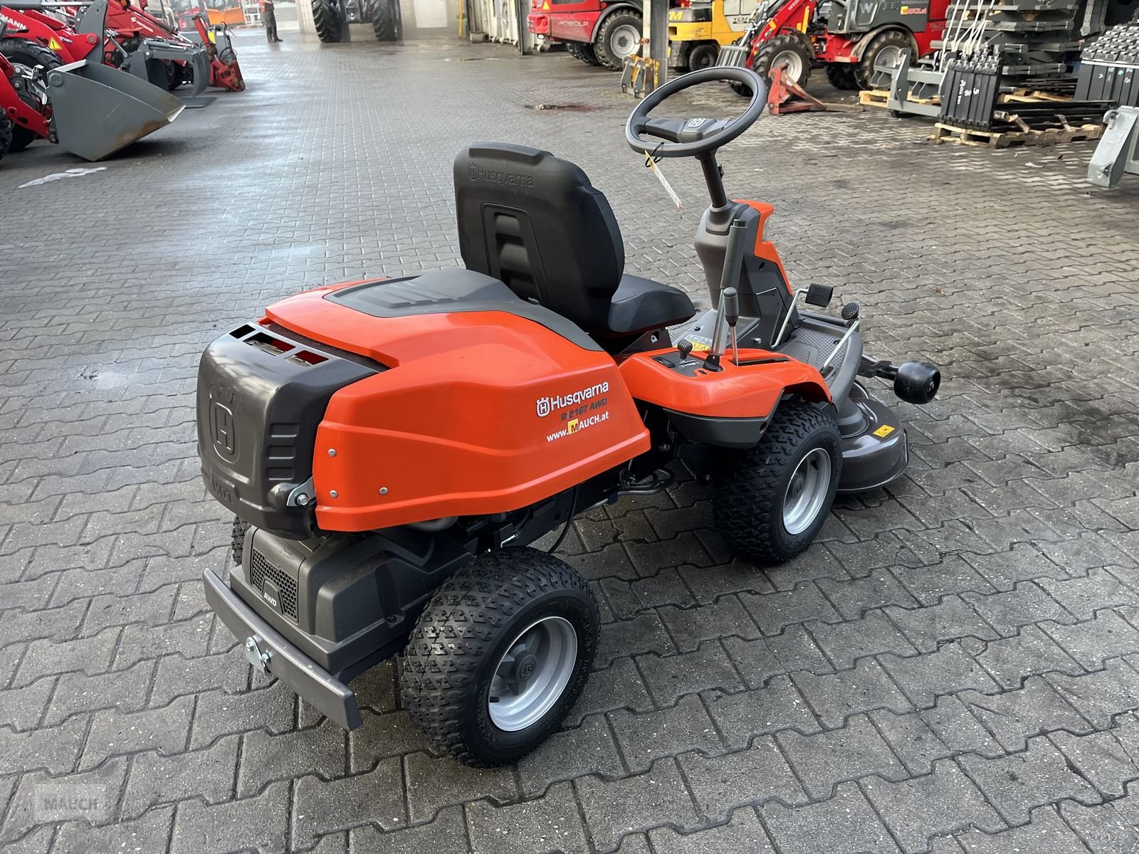 Rasentraktor del tipo Husqvarna Rider 216T AWD mit 94cm Mähdeck & Schneeschild, Vorführmaschine en Burgkirchen (Imagen 10)