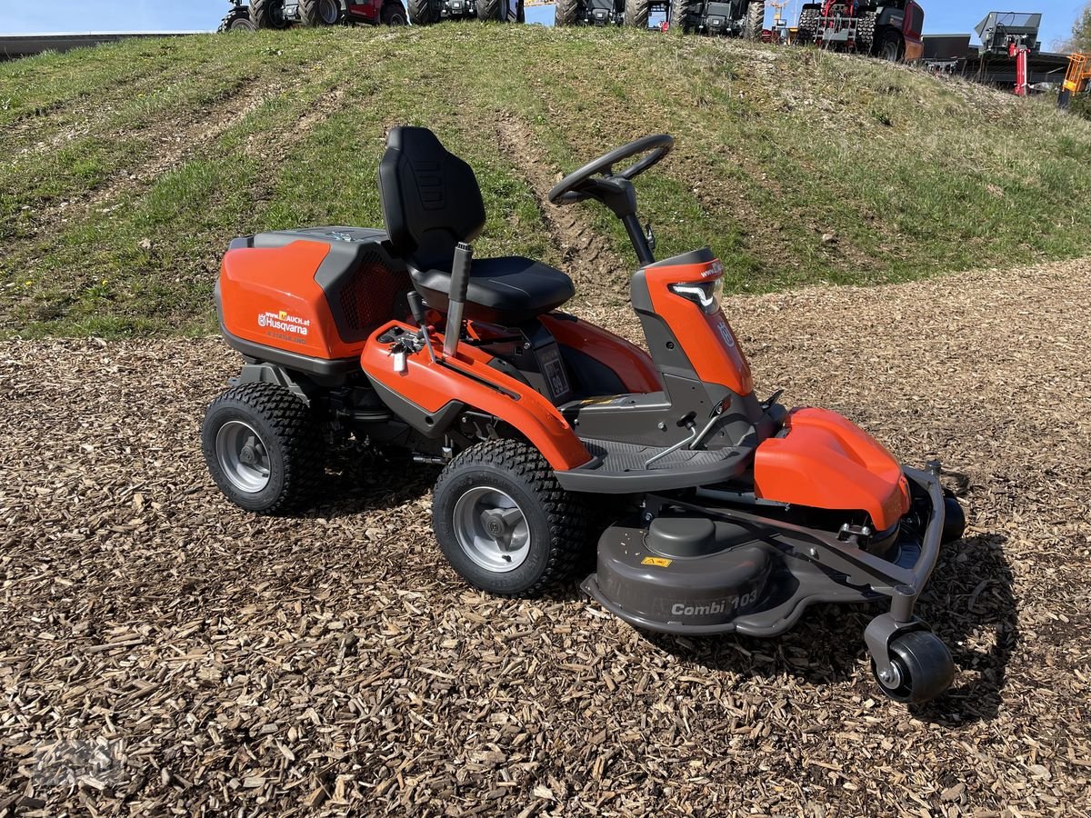 Rasentraktor typu Husqvarna Rider 316 TsX AWD inkl. Mähdeck & Schneeschild!!, Neumaschine v Burgkirchen (Obrázek 27)