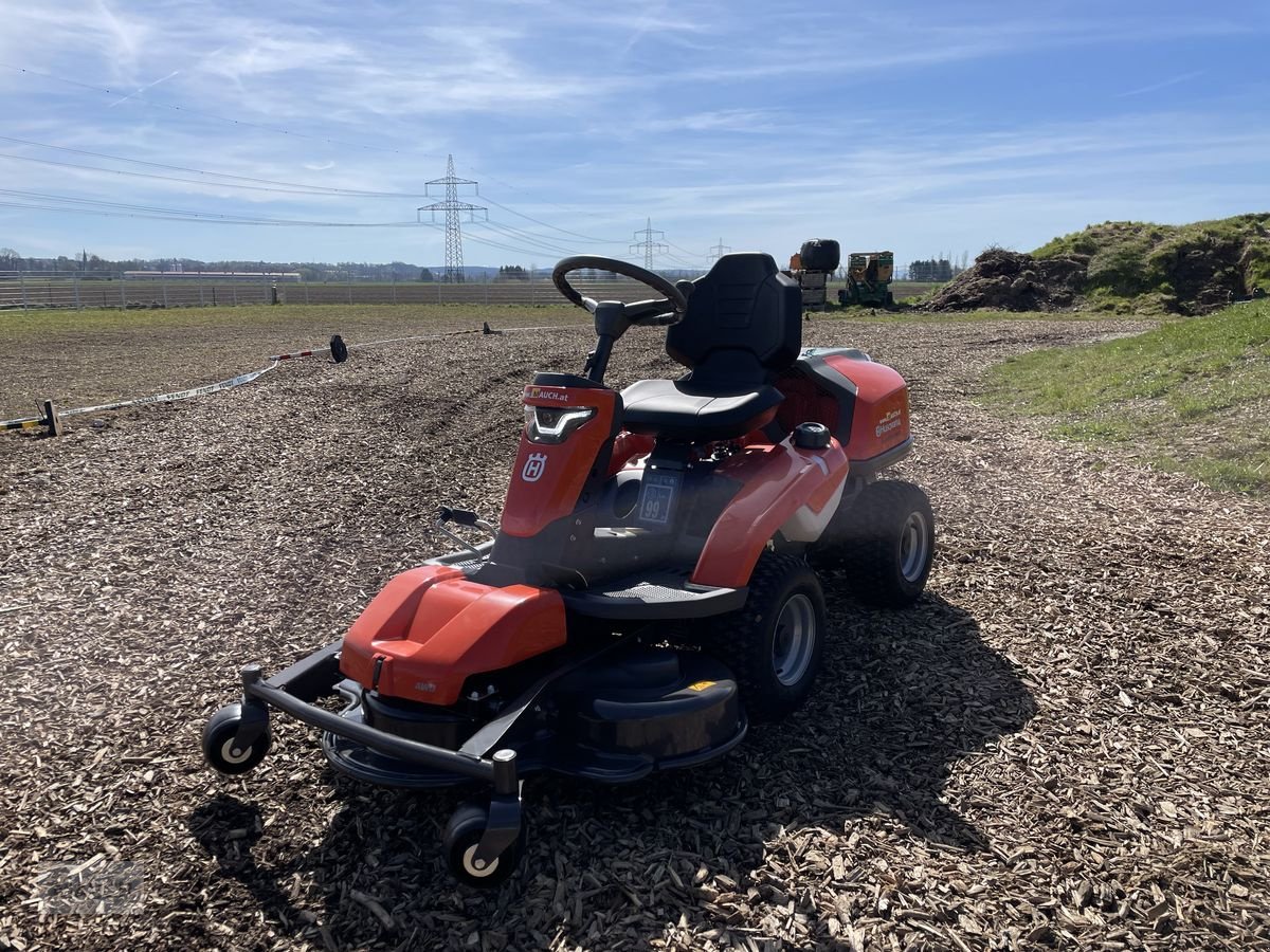 Rasentraktor типа Husqvarna Rider 316 TsX AWD inkl. Mähdeck & Schneeschild!!, Neumaschine в Burgkirchen (Фотография 31)